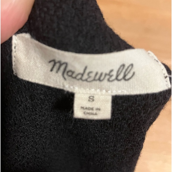 - Black Madewell Cross Front Button Dress. - Picture 4 of 9